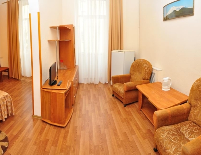 Студия 2-местная двухкомнатная («Центральный») - Санаторий «Нарзан» Кисловодск
