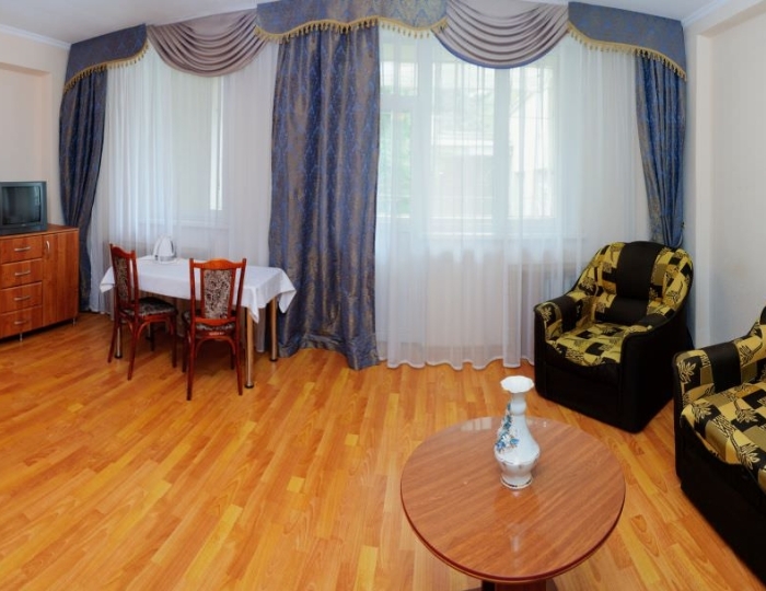 Люкс 2-местный трехкомнатный («Горный») - Санаторий «Нарзан» Кисловодск